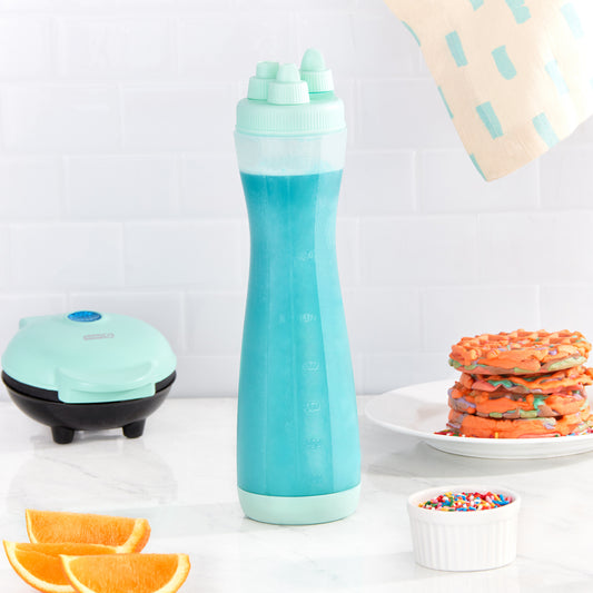 SuperSqueeze™ Batter Bottle Tools and Gadgets Dash