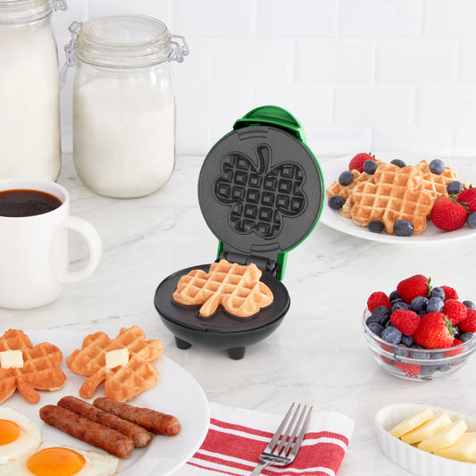 Shamrock Mini Waffle Maker mini makers Dash
