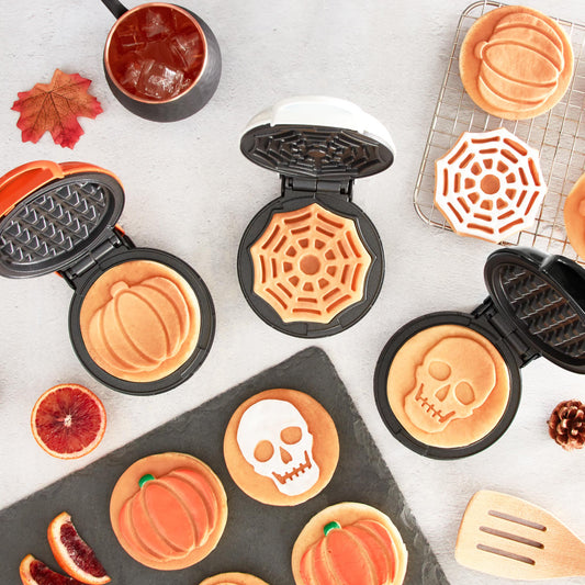 Halloween Mini Maker Set of 3 mini makers Support