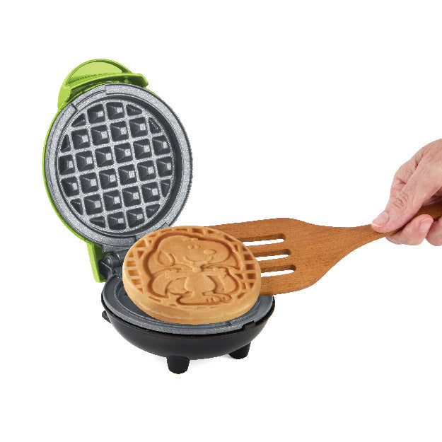 Peanuts® x Dash Snoopy Vampire Mini Waffle Maker mini makers Dash