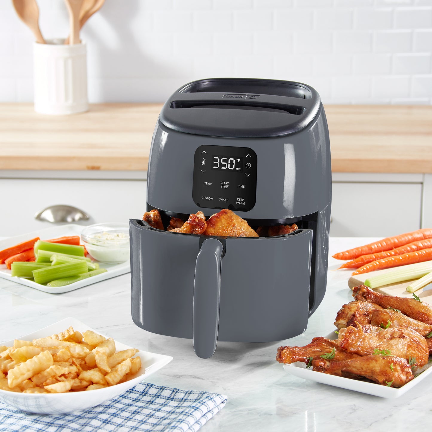 Express Digital Tasti-Crisp™ Air Fryer 2.6 Qt. Air Fryer Dash   