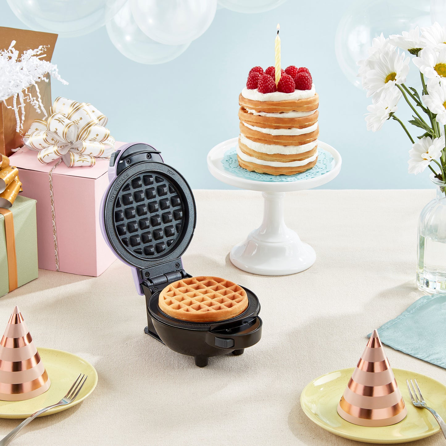 MultiMaker™ Mini System with Removable Plates: Waffle & Griddle