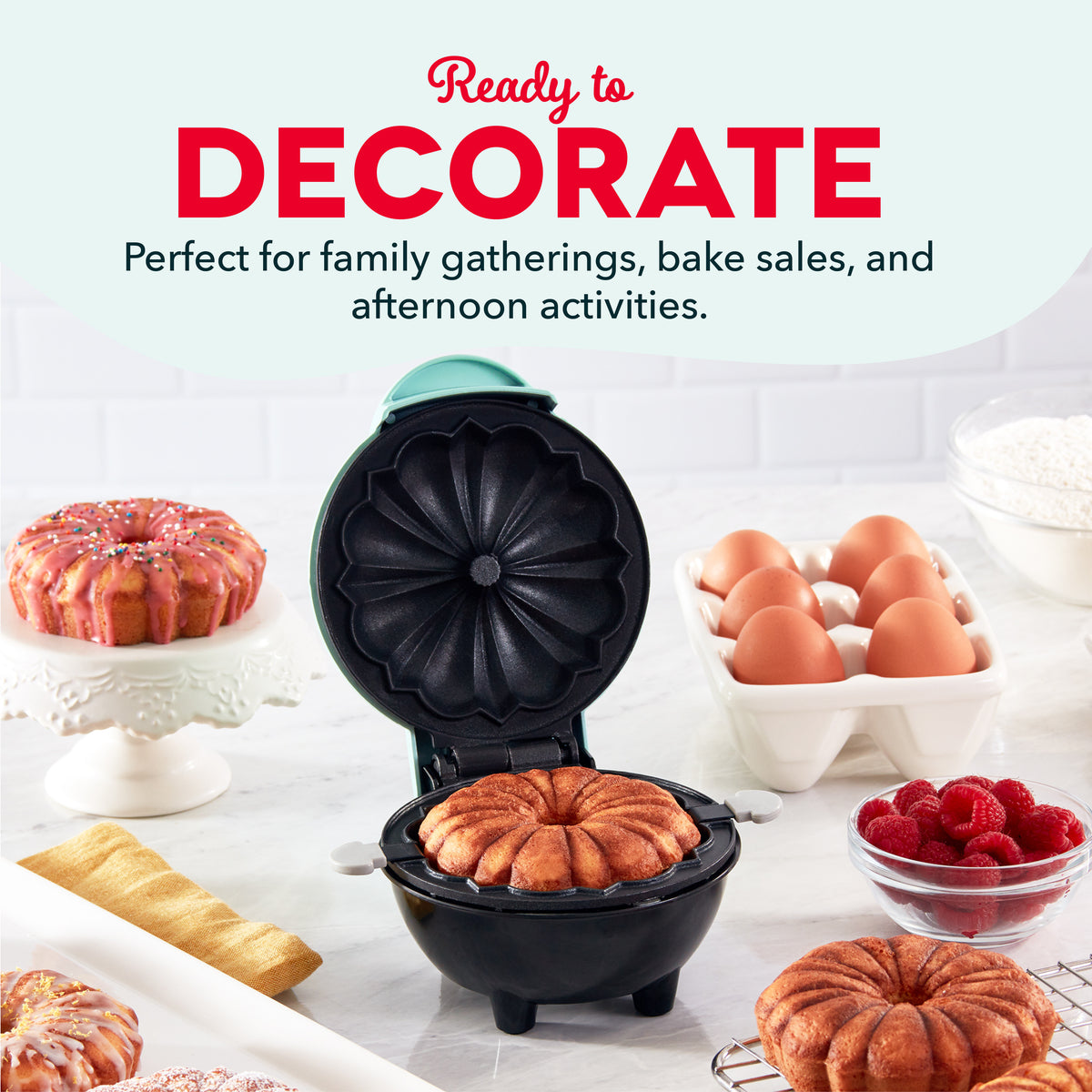 Mini Bundt® Cake Maker mini makers Dash