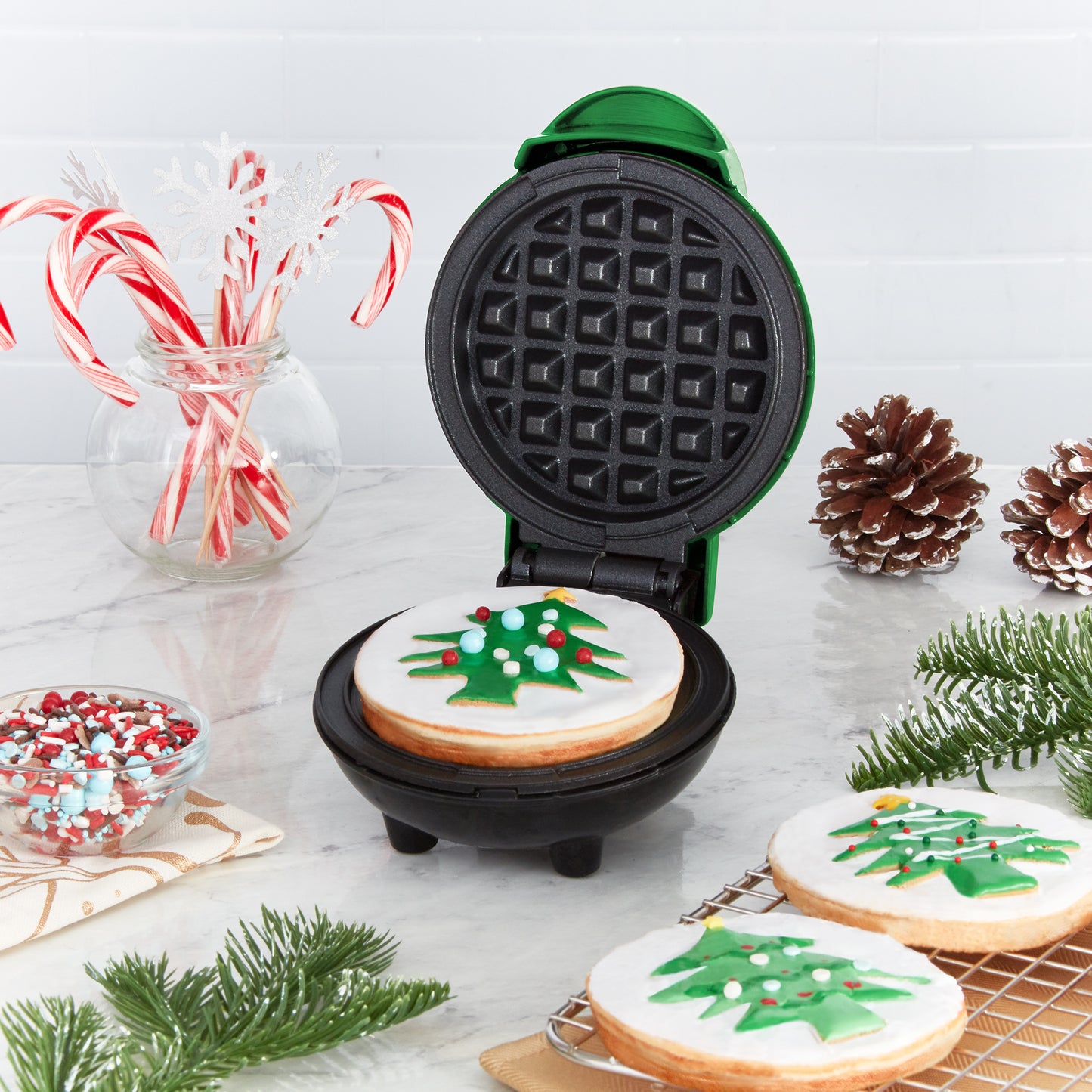 Dash Holiday Mini Waffle Maker 4”- Christmas Tree & Snowman Winter Christmas