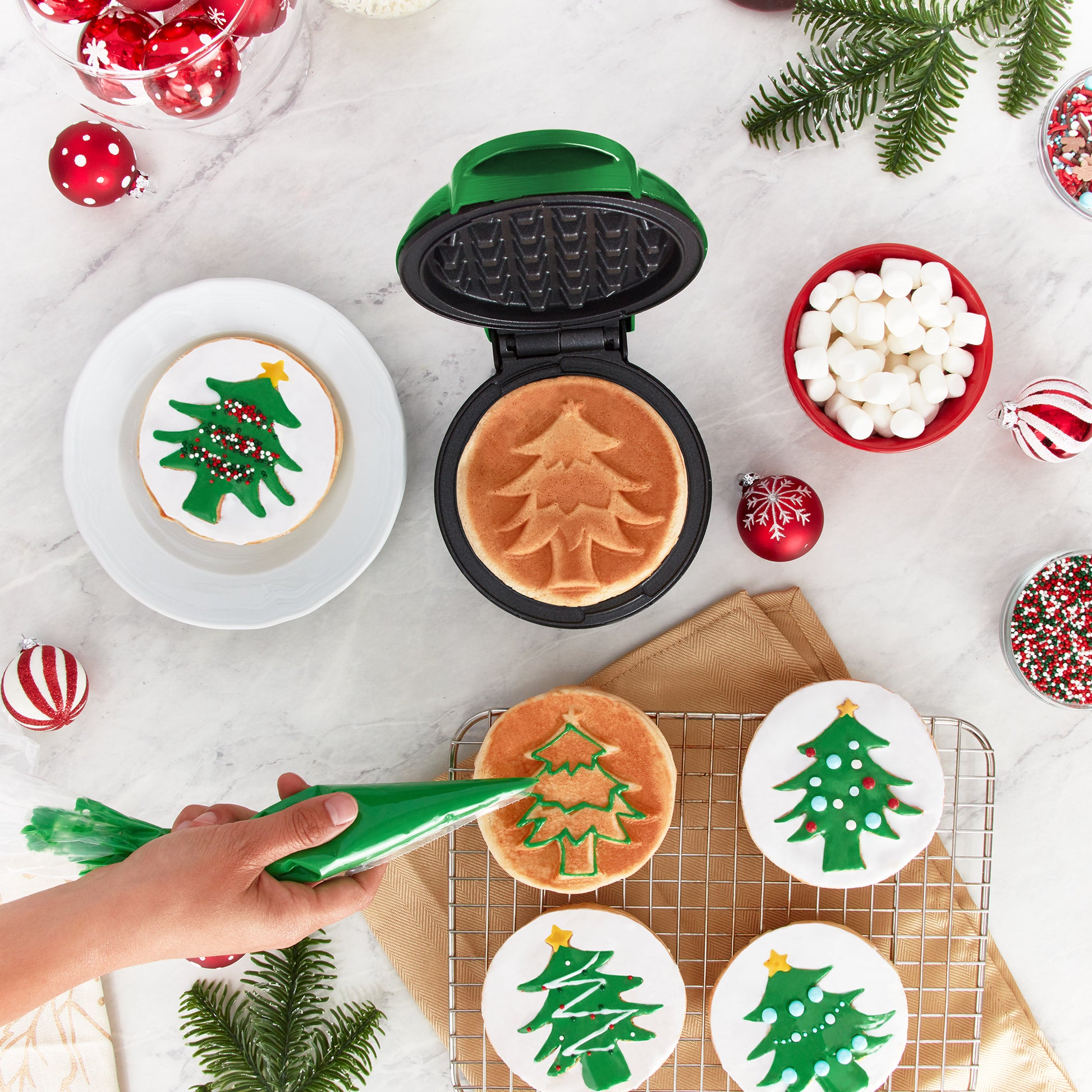 Christmas Tree Mini Waffle Maker mini makers Dash   