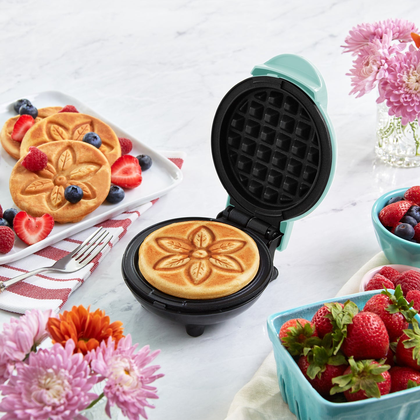 Flower Mini Waffle Maker mini makers Dash   