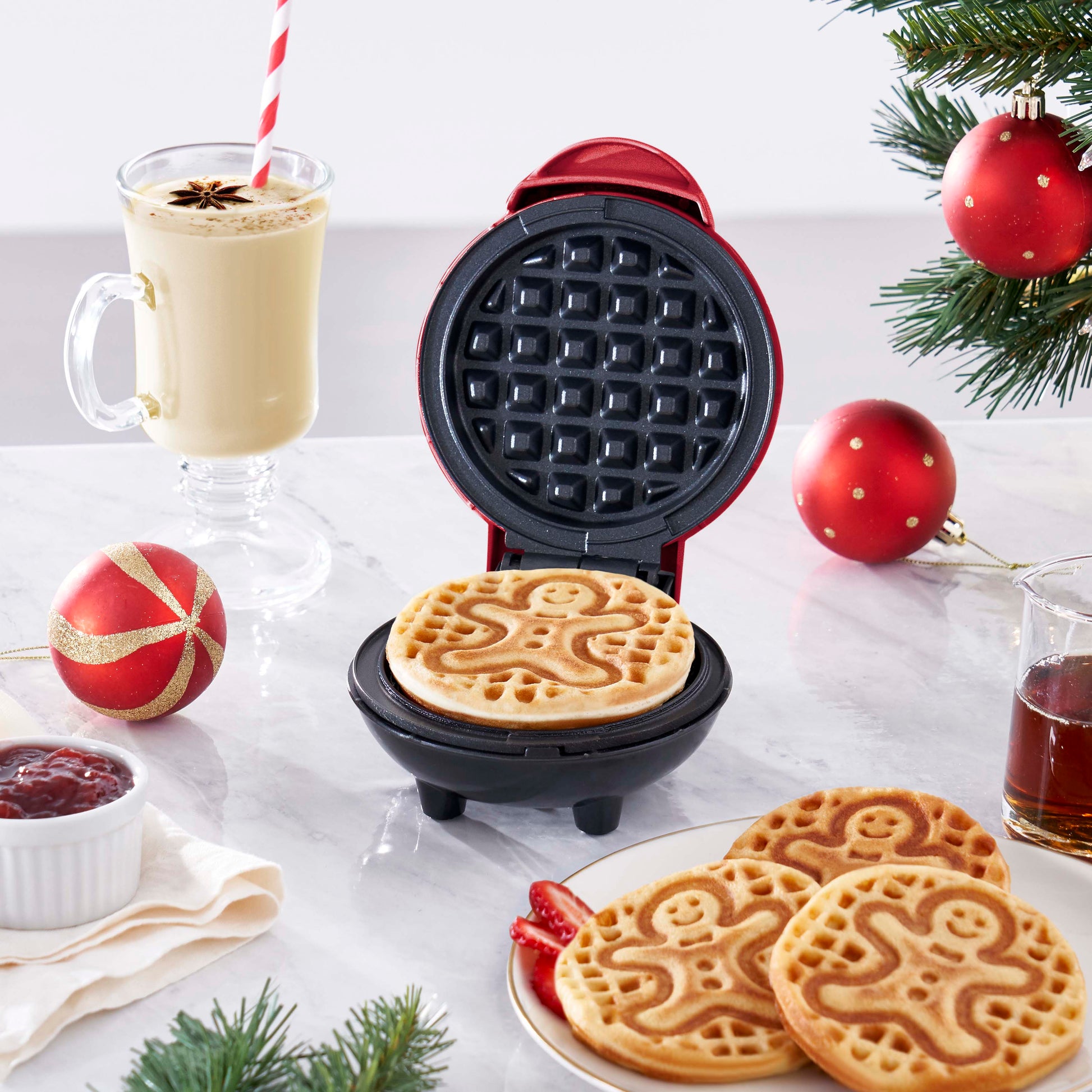 Dash Mini Pizzelle Maker - Christmas Flowers - Great Gift and