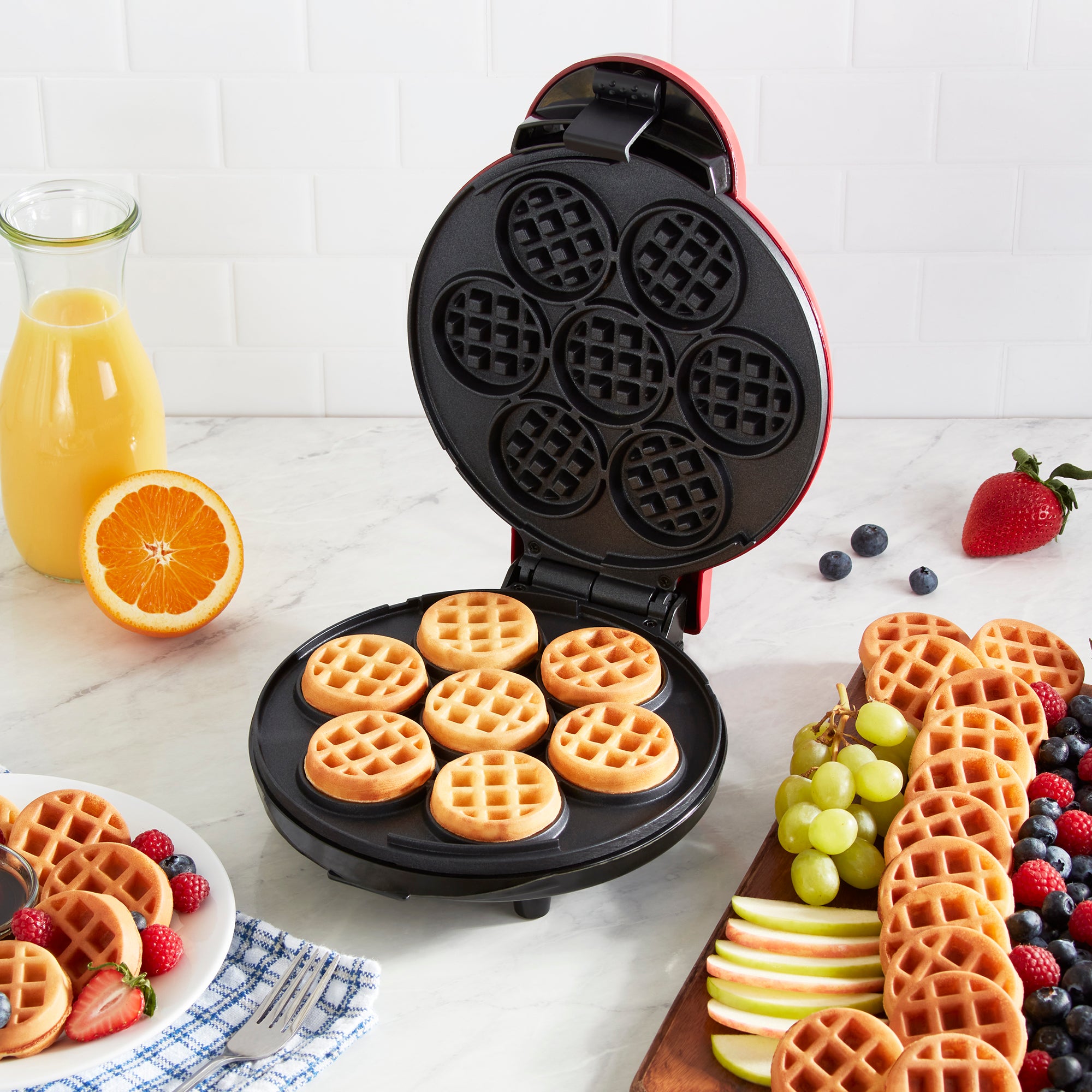 Express Waffle Bite Maker – Dash